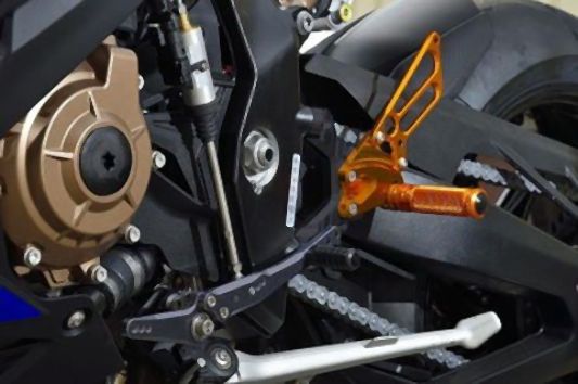BabyFace ベビーフェイス パフォーマンスステップキット ブラック BMW S1000RR 20-|motofellow