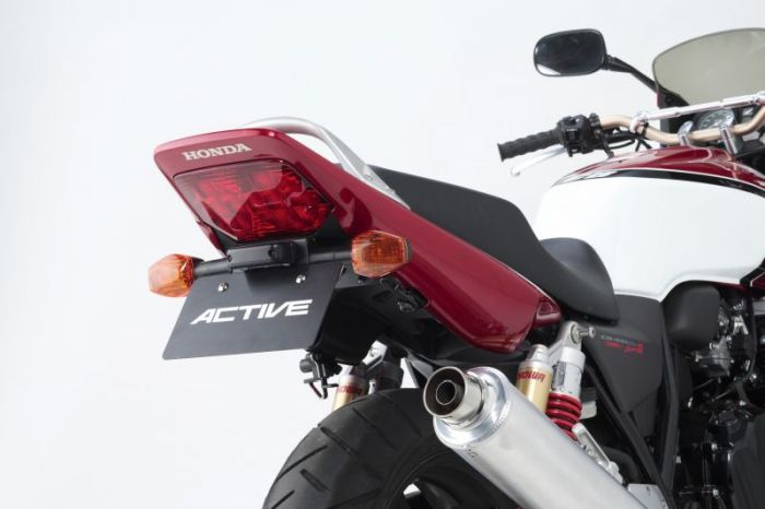 ★hrn★CB400N フェンダーレスキット フェンダーレスキット（スリムリフレクター付属）（ナンバー取付