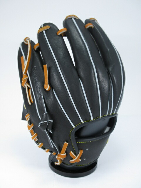 DZN Wilson A1072BSST