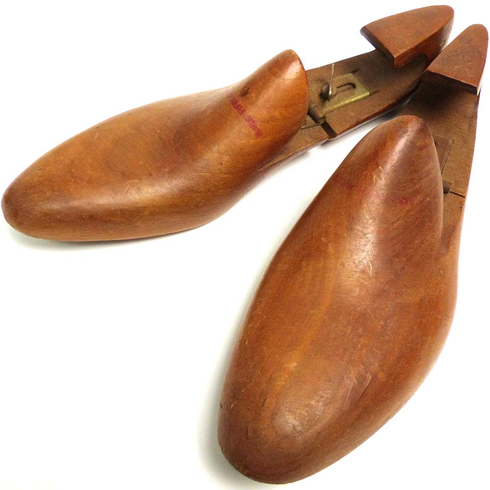 Tricker’s トリッカーズ 純正 シューツリー 6 木製 シューキーパー 楽天市場】トリッカーズ TRICKERS 純正シューツリー（シュー