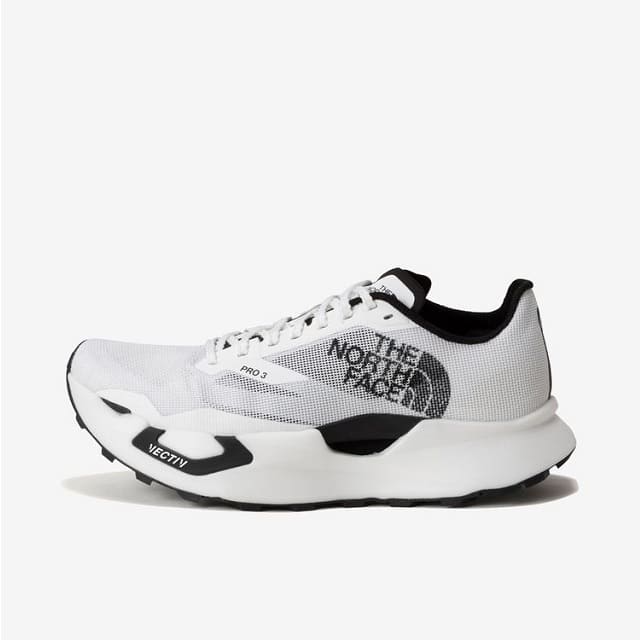 THE NORTH FACE(ザ・ノース・フェイス) Summit VECTIV Pro 3 サミット ベクティブ プロ 3 NF02501 Col.WW TNFホワイト×TNFホワイト 26年春夏モデル|AXAS Co. ONLINE COLLECTION