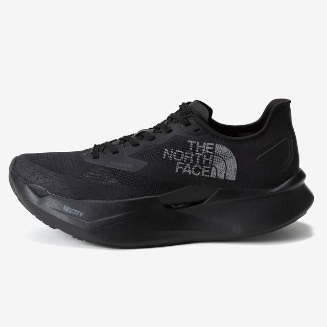 THE NORTH FACE(ザ・ノース・フェイス) VECTIV Forward (ベクティブ フォワード) NF52601 Col.KK TNFブラック×TNFブラック 26年春夏モデル|AXAS Co. ONLINE COLLECTION