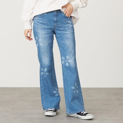 SOMETHING(サムシング) LISA FLARE FLOWER LEASER SKY31 Col.Light Blue 26年春夏モデル レディースファッション|AXAS Co. ONLINE COLLECTION