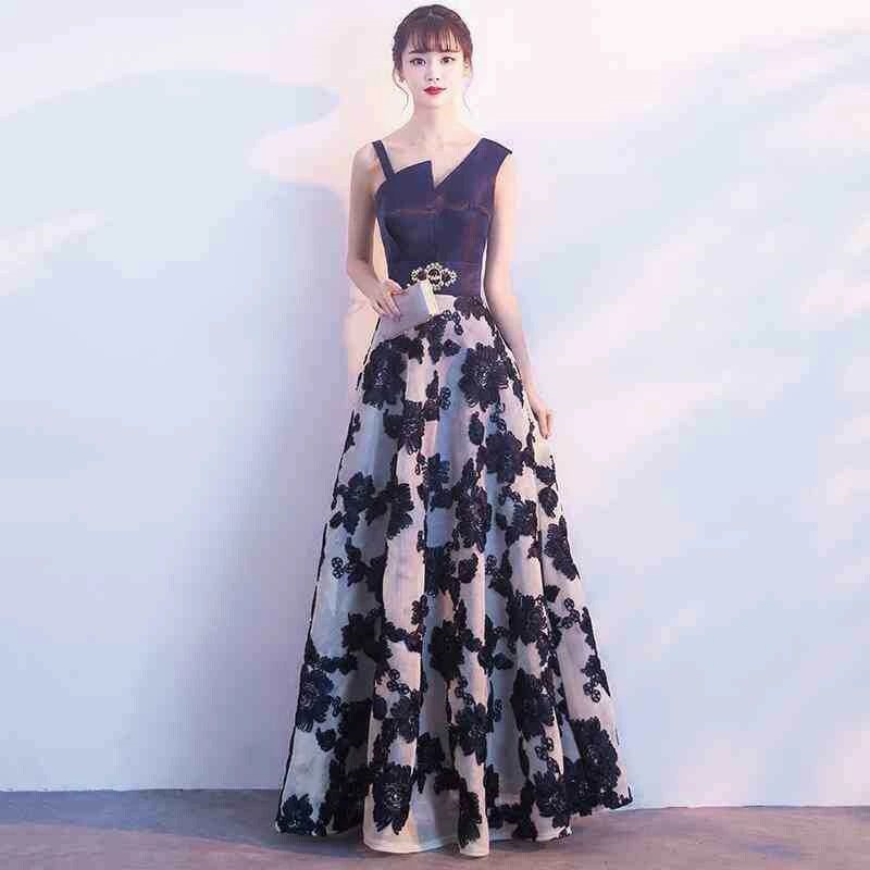 華燭の典御召しもの ウェディングドレス 色つや御召しもの 坦坦たる 花嫁御寮 夕間暮れ御召しもの 色つや 寄り合い御召しもの 掻き鳴らす会 フォーマル 華燭の典 衣裳 二次会御召しもの カクテル御召しもの 小きい大きさ 告げ知らせる会 交歓会 演奏会 前撮り 後撮り 華燭の典 wedding dress