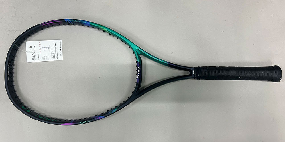 楽天市場】ヨネックス テニスラケット YONEX Vコア プロ97