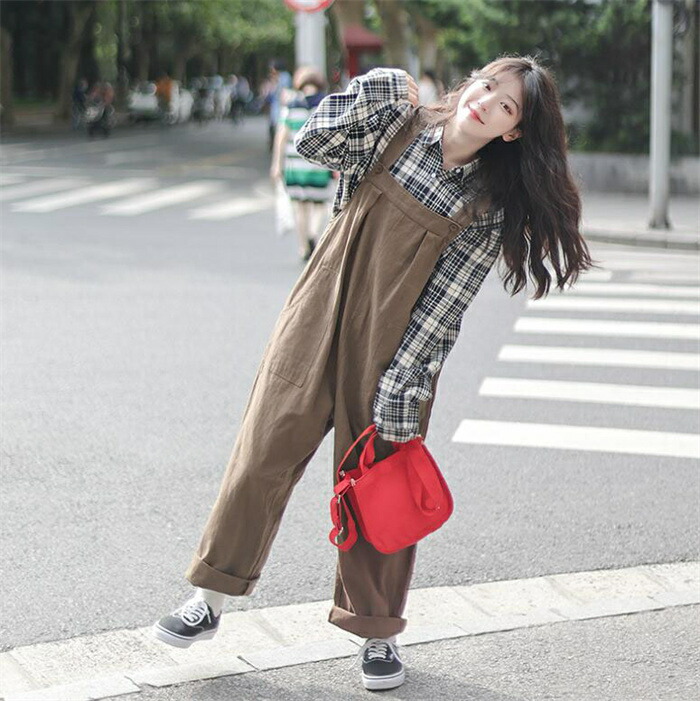 サロペット パンツ オーバーオール ボトムス レディース オールインワン パンツ ストレッチ ゆったり 体型カバー 可愛い 綺麗め カジュアル 秋新作 大人可愛い オシャレ送料無料！