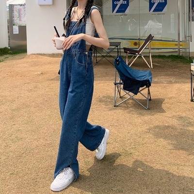 デニムサロペット ボトムス パンツ サロペット ロング ロング丈 袖なし ノースリーブ スクエアネック ハイウエスト デニム ブルーデニム かわいい 大人可愛い きれいめ シンプル カジュアル 大人 上品 おしゃれ お洒落 レトロ 大人可愛い 大人女子 こなれ感 ラフ 6,494円