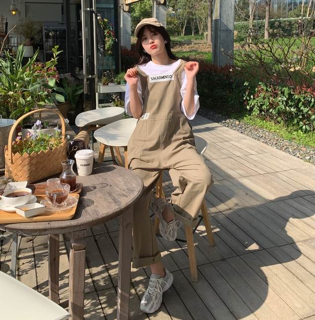 トップス パンツ セットアップ オーバーオール Tシャツ サロペット 白シャツ 白トップス ビッグT 袖あり 半袖 ラウンドネック ストレート ポケット 2点セット お得 大人可愛い シンプル カジュアル おしゃれ レトロ ラフ メンズライク ボーイッシュ 無地 春 夏 秋 冬