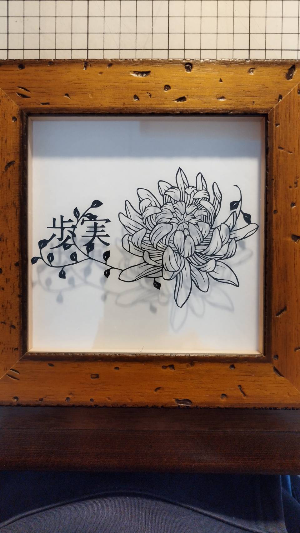 Completely handmade to order Precision paper cutting art by a master cutter with 30 years of experience [Size (inside frame): 150mm x 150mm] Designed with innovative ideas, completely made-to-order画像