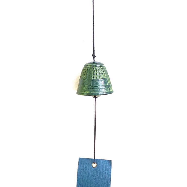 楽天市場】風鈴 吊灯籠(小) 黒 伝統工芸 南部鉄器 岩鋳謹製 音風景