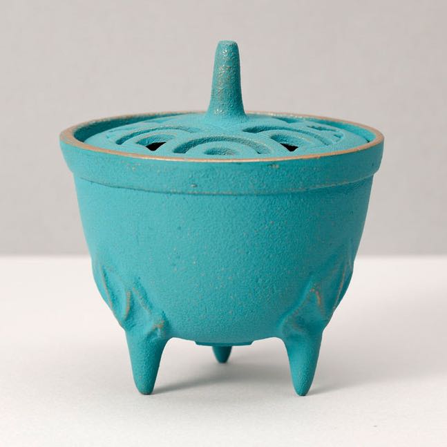 新品未使用　岩鋳　南部鉄器　香立　折り鶴（敷台付）グリーン 香立 折り鶴(敷台付) グリーン 岩鋳謹製 伝統工芸 南部鉄器 ずっしり 創業