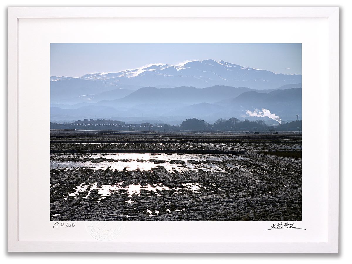 アートフォト 絵画 壁掛け 冬日・白山遠望2/加賀市/インテリア 壁掛け 額入り 額装込 風景画 油絵 ポスター アート アートパネル リビング 玄関 プレゼント モダン アートフレーム おしゃれ 飾る｜絵画・壁飾り　風景専門店あゆわら
