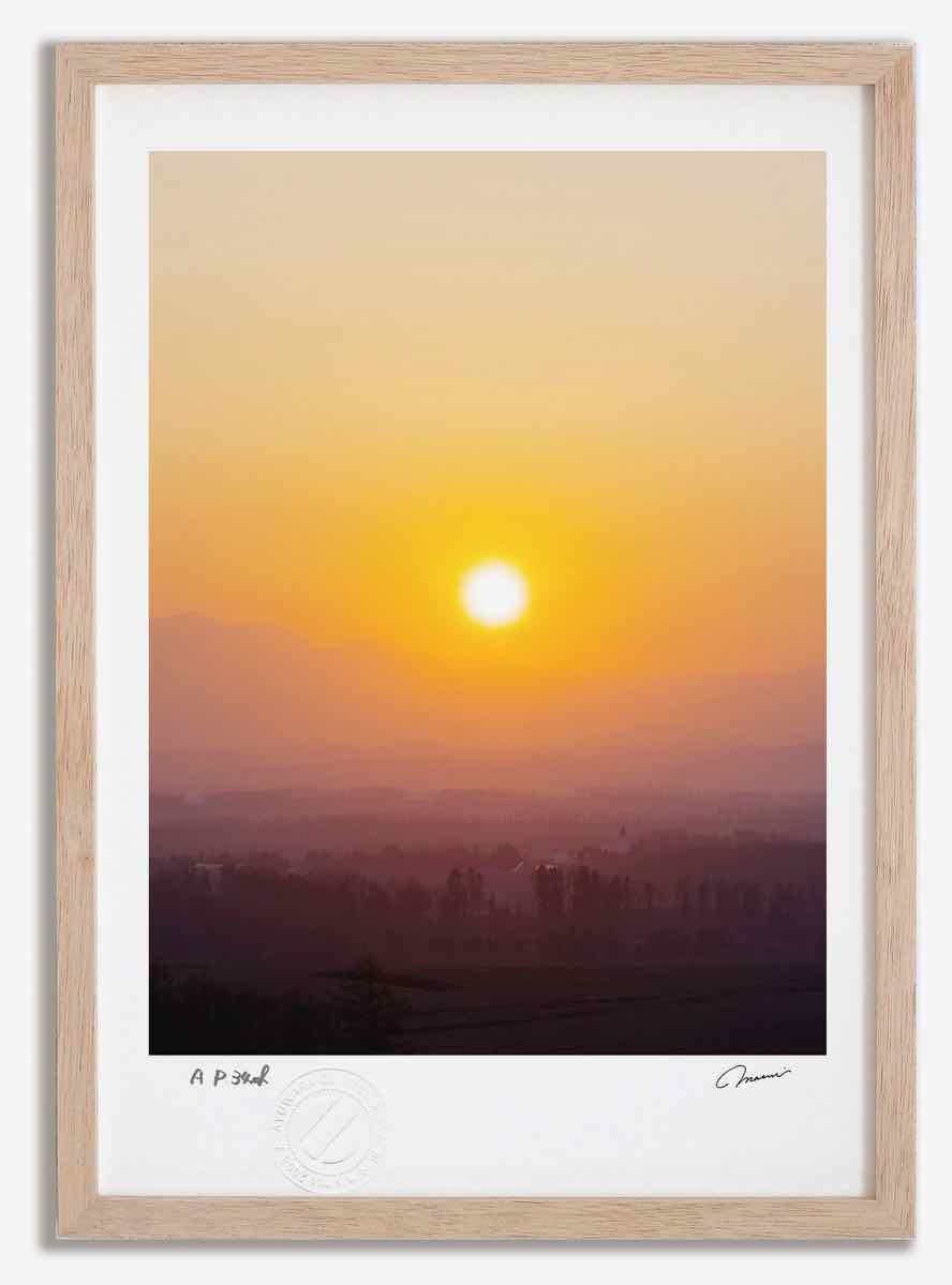 最大100%ポイントバック！限定抽選 アートフォト 絵画 朝日1 高橋真澄/インテリア 額入り 額装込 風景画 油絵 ポスター アート アートパネル リビング 玄関 プレゼント モダン アートフレーム 飾る おしゃれ 壁掛け 絵