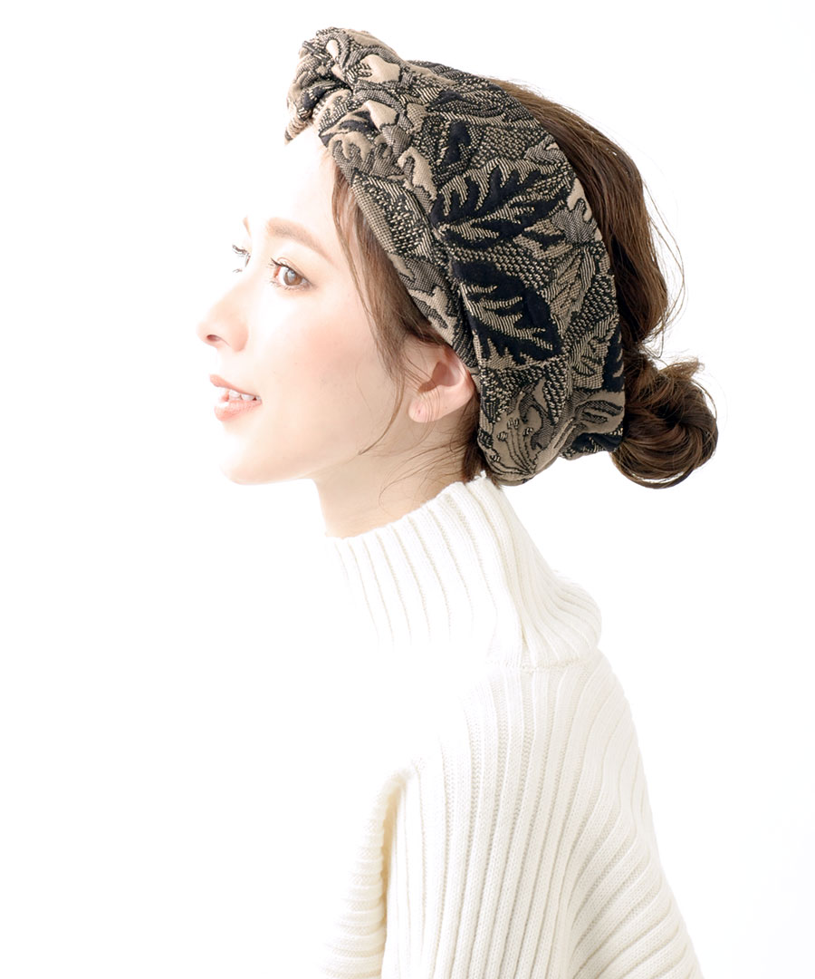 楽天市場 刺繍ボリュームターバンヘアバンド 幅広 クロスターバン ヘアターバン 大人っぽい シック 30代 40代 大人 女性 お洒落 まとめ髪 ヘアアクセリー Hb 109 神戸ヴァンテーヌ