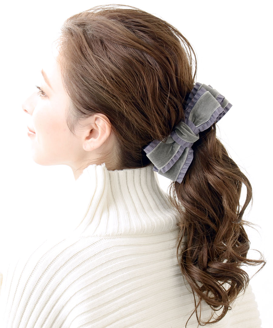 楽天市場 フリル ベルベットリボンバナナクリップ ヘアクリップ ヘアアクセ ヘアアクセサリー レディース 上品 シンプル かわいい おしゃれ H7387 神戸ヴァンテーヌ