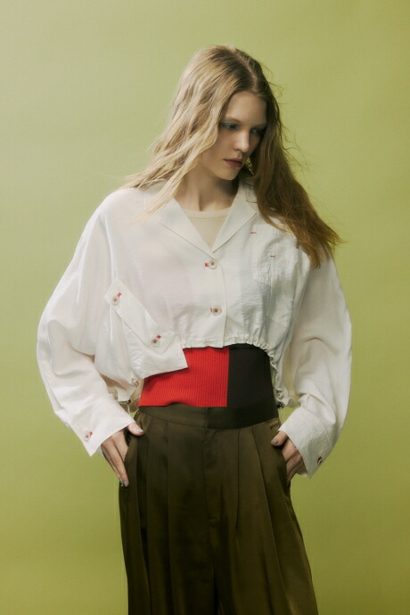 【PLUS】ショートギャザーシアーシャツ / AZUL BY MOUSSY/アズール バイ マウジー/レディース/トップス シャツ　ブラウス ブランド AZUL PLUS【MARKDOWN】 4,840円