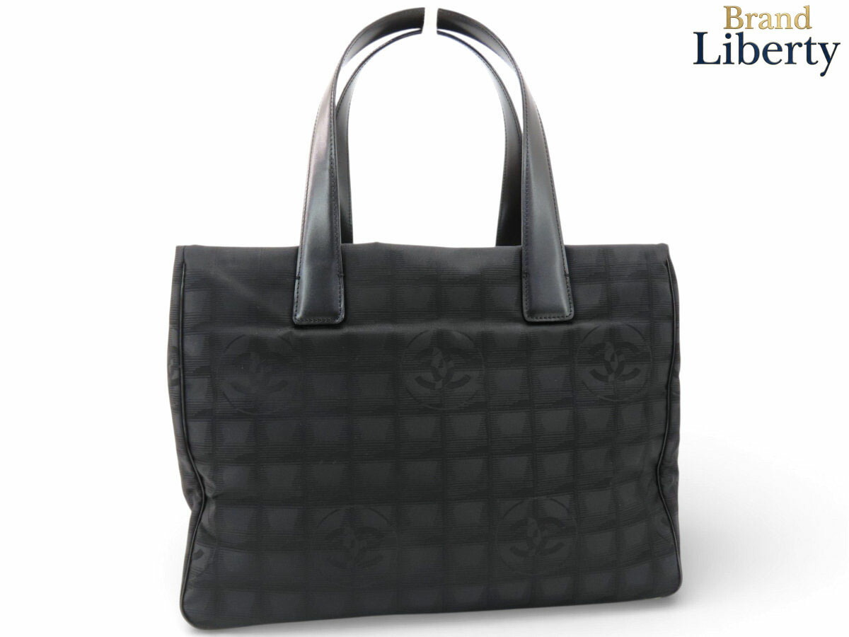 【新品負けず劣らず】シャネル CHANEL ニュートラベルライン トートMM トートバッグ ショルダーバッグ 黒いこと ナイロン なめし革 A15991 【中古】