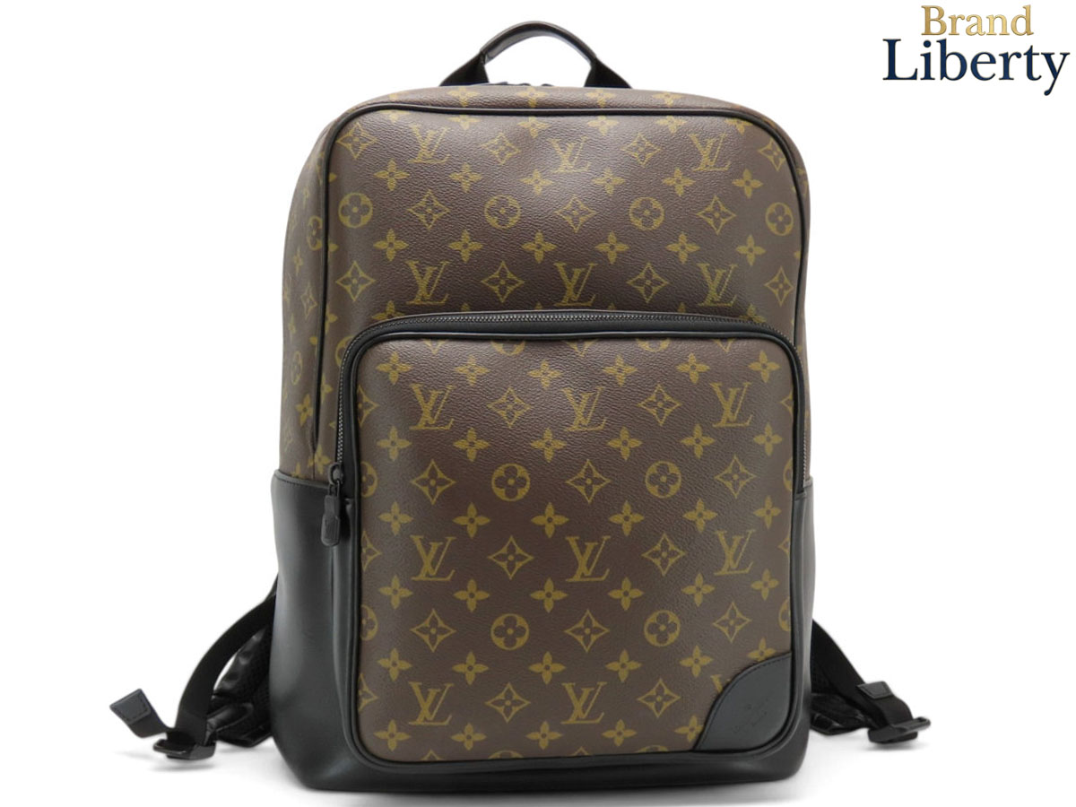【ほぼ新品】ルイヴィトン LOUIS VUITTON モノグラム マカサー ディーン うしろ側容器に並べる 背嚢 暗然たる赤銅色 黒いこと PVC なめし革 M45335 【中古】