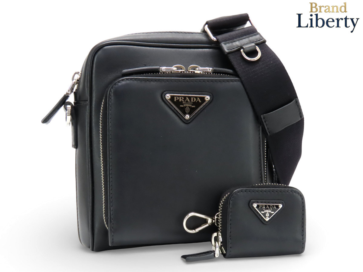 【美品】プラダ PRADA トライアングル レザー 斜め掛け ショルダーバッグ メッセンジャーバッグ ポシェット ポーチ付き ブラック レザー 2VH168　【中古】 129,745円