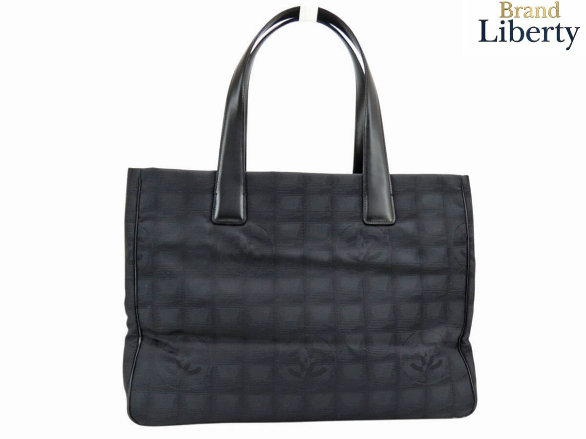 【新品負けず劣らず】シャネル CHANEL ニュートラベルライン トートMM トートバッグ ショルダーバッグ 黒いこと ナイロン なめし革 A15991 【中古】