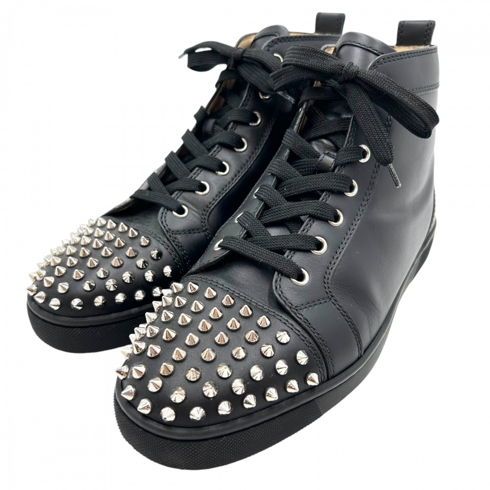 新色*Christian Louboutin*スエード ルースパイクスニーカー Christian Louboutin スパイクスニーカー