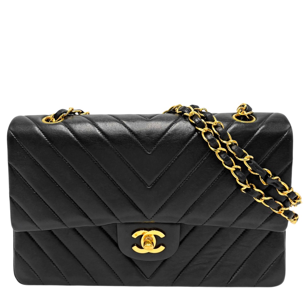 楽天市場】【美品】シャネル 【CHANEL】 シェブロン フラップ