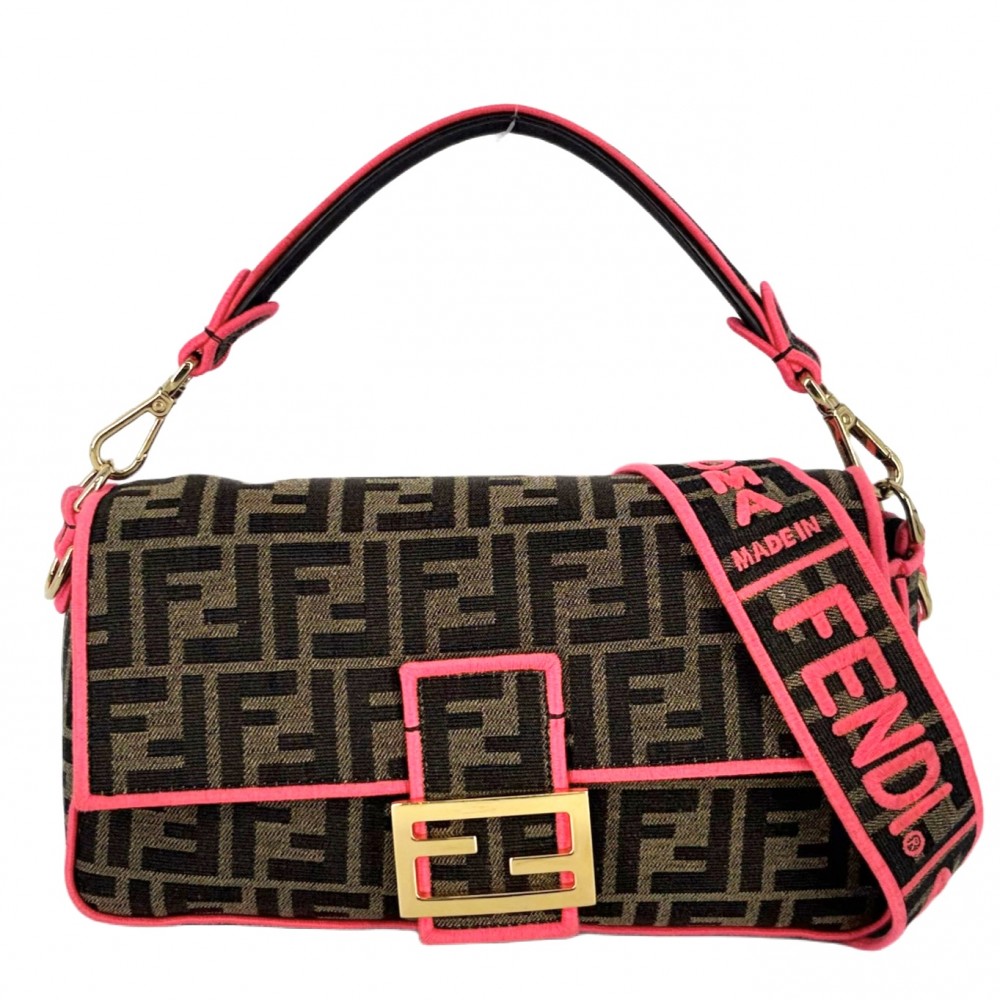 FENDI フェンディ セレリア ピーカブー ミディアム ブラウン FENDI フェンディ セレリア ピーカブー ミディアム ブラウン