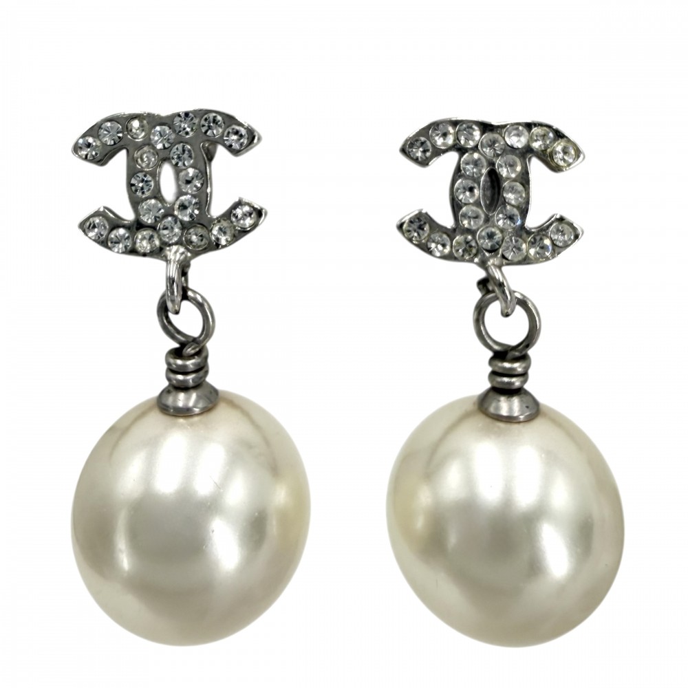 【大売出し】 シャネル ピアス レディース ココマーク アクセサリー スイング CHANEL GP ラインストーン A13C ホワイト 白 シルバー 約6.4g2013年【中古品】｜VINTAGE BRAND TOKYO
