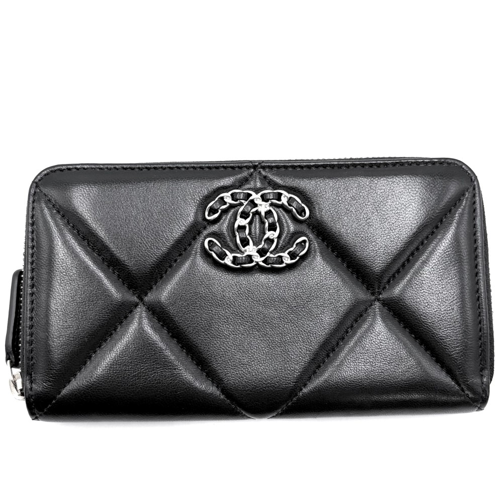 シャネル 長札入れ レディース ラウンドチャック ジップウォレット 19 並み並み マトラッセ ココマーク CHANEL 子ヒツジ素はだ    黒いこと 黒 ゴールド金具 美品【中古品】