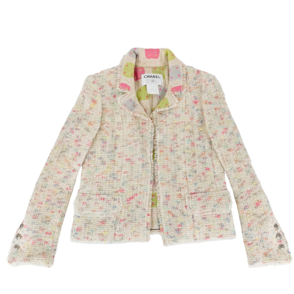 【大売出し】 シャネル アウター レディース シュロの葉名取り草 ツィード 上衣 御召しもの 服 CHANEL 38 象牙色 マルチ色つや ゴールド金具   【中古品】