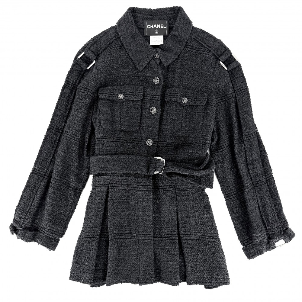 【大売出し】 シャネル 上衣 レディース ココマーク 三尺帯付き添い人 御召しもの 服 トップス CHANEL 46 米国海軍 紺 火器金属元素金具 地絹  ナイロン  羊毛  春 秋 美品2008年【中古品】