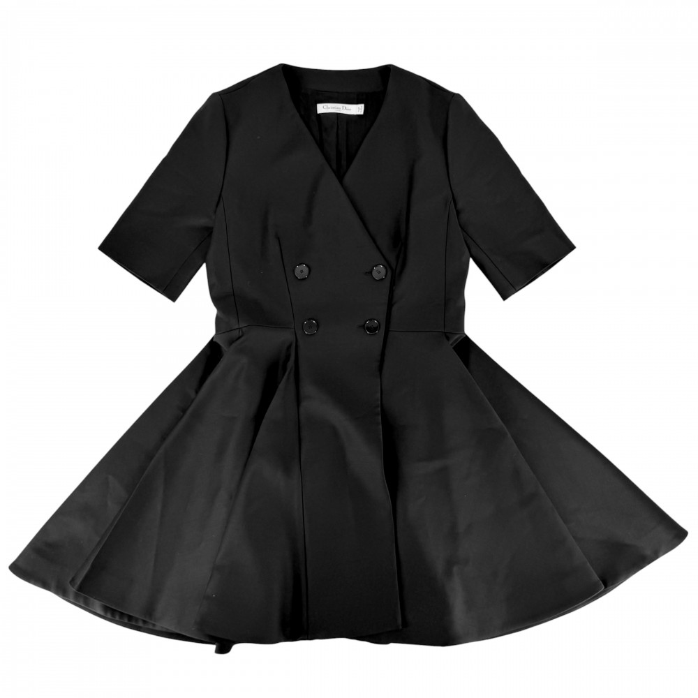 ディオール 衣装 レディース 太陽フレア衣装 ダブル乳ぶさ 半袖 服 お召しもの Christian Dior 40 黒いこと 黒 羊毛  ナイロン  ポリウレタン  春 夏【中古品】