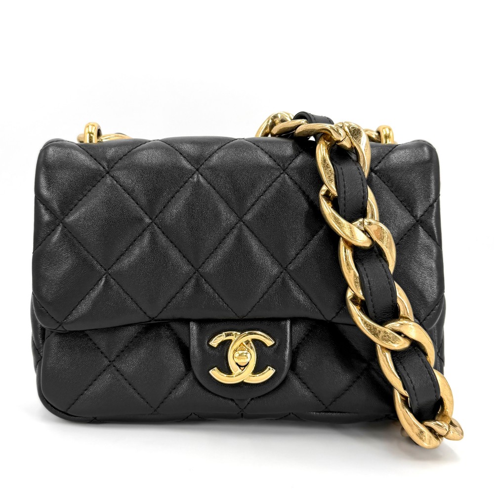 シャネル ショルダーバッグ レディース マトラッセ ココマーク 肩かけ チェーン店 ミニ御徒面子 CHANEL なめし革    黒いこと 黒 ゴールド金具【中古品】
