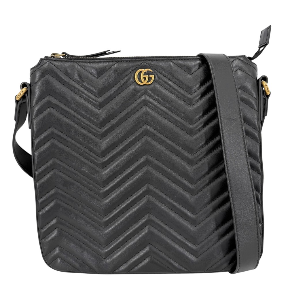 グッチ ショルダーバッグ ユニ一発やる GGマーモント キルティング 曲がった掛け かばん 鞄 GUCCI 523369 なめし革    黒いこと 黒 ゴールド金具【中古品】