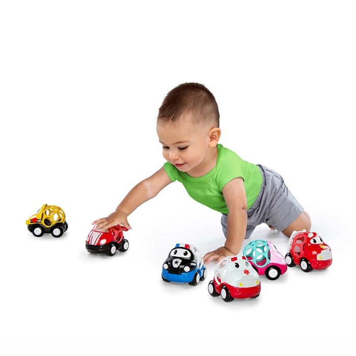 21新商品 Kids2 Oball ゴーグリッパーズ ビークルズ 救急車 キッズツー オーボール ラトル あみあみ おもちゃ 男の子 女の子 赤ちゃん ベビー 1歳半 1歳6ヶ月 知育 車 ミニカー バギー 出産祝い プチギフト お祝い 贈り物 室内 車内 ブラックフライデー クリスマス Www