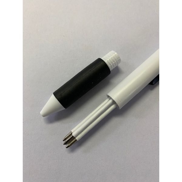 楽天市場 ４芯ボールペン スタンダード 黒１ｍｍ ０ ７ｍｍ 青０ ７ｍｍ 赤０ ７ｍｍ ２本入 色指定不可 100円雑貨 日用品卸 Bababa