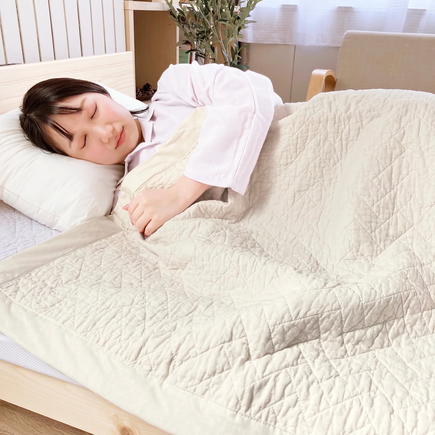 【色恋沙汰小杉】キルト毛布 綿 毛布 シングル ウォッシャブル ウォッシュキルト 晒し綿わた コットンキルトケット オール綿織物 吸水 オール時季 春 夏 下穿き毛布 洗える 綿100％ 無地 分かりやすい