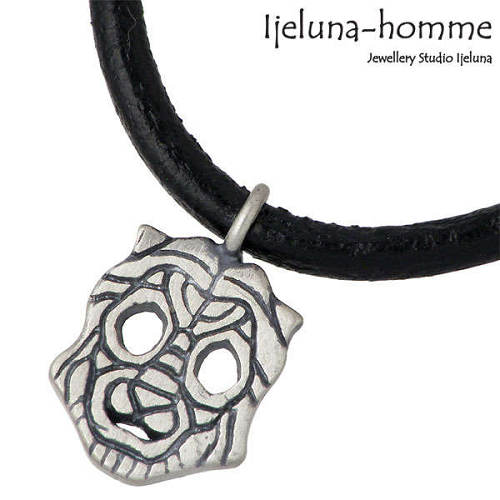 【ポイント2倍！マラソン終了まで】 アイジェルナ オム Ijeluna-homme ビースト プレート 小 シルバー ネックレス アクセサリー 革ヒモ付き シルバー925 スターリングシルバー AT-054N｜Baby・Sies（ベイビー・シーズ）