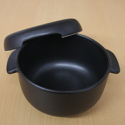 【楽天297週1位！】 おひつ 1合/2合 陶器 電子レンジ対応 取っ手付き お櫃 ごはん保存容器 丸 黒釉 セラミック 萬古焼 弥生陶園 四日市 日本製 国産