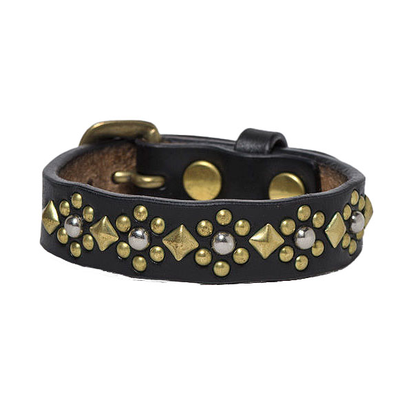 【THE WONDER LUST】(ワンダーラスト) 15粍 STUDS BRACELET -flower- / スタッズ レザーブレスレッド 御花 (黒いこと) 渋谷 うしろ側落っこちる 渋谷の老舗アメカジショップ the back drop 定番 革小物 日本製