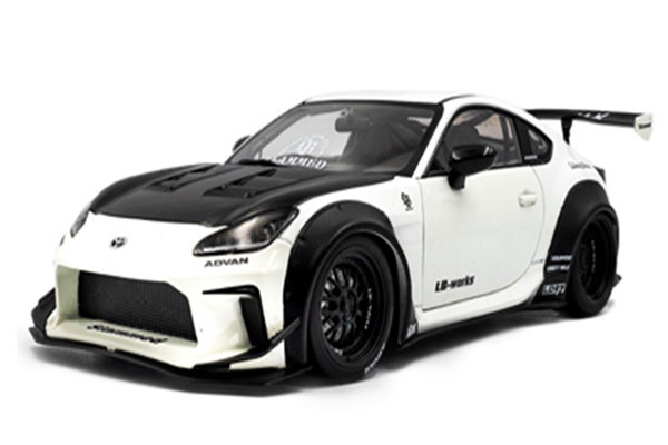 1/43 スパークGR86 ディーラー特注ミニカー クリスタルホワイトパール Spark TOYOTA GR86 1:43 Scale Model Crystal White Pearl GAZOO