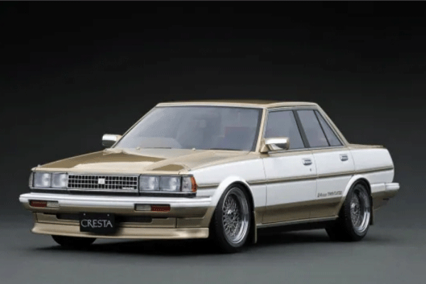 ignition_model 1/18 Toyota CRESTA GT TWIN TURBO (GX71) White / Gold (IG3831) 通販 プレゼント ギフト モデルカー ミニカー 完成品 模型｜F1と戦闘機の店BACKFIRE