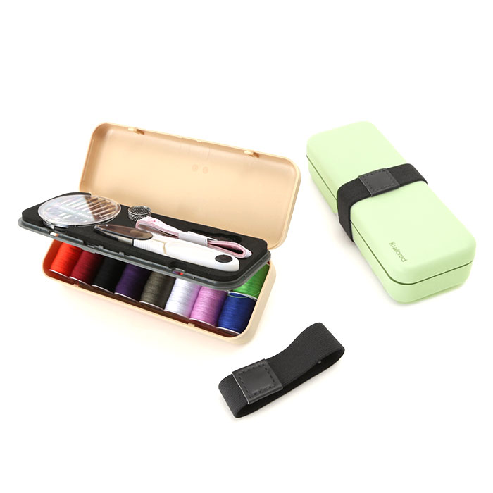 楽天市場 裁縫セット 大人向け 好評 ソーイングセット おしゃれ 携帯 裁縫道具 収納 家庭科 ソーイングキット ソーイングボックス Diy 裁縫箱 小学生 一人暮らし 新生活 ミシン糸 セット 黒 グレー 白 手芸 Backyard Family バッグタウン
