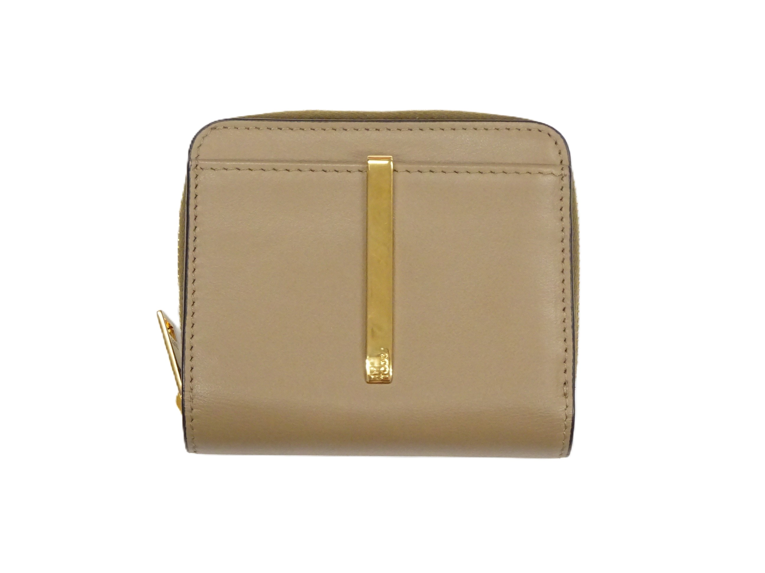 2025年新作【未当て嵌める】TODS トッズ 二つ折り紙入れ グレージュ レディース なめし革 ウォレット スモール ミニ ロゴタイプ入り口・入口 金属元素赤ちょうちん【中古】【新古】【新品負けず劣らず】