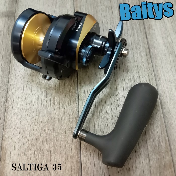 楽天市場】25ソルティガ300 【在庫あり・即納 】 ダイワ 右