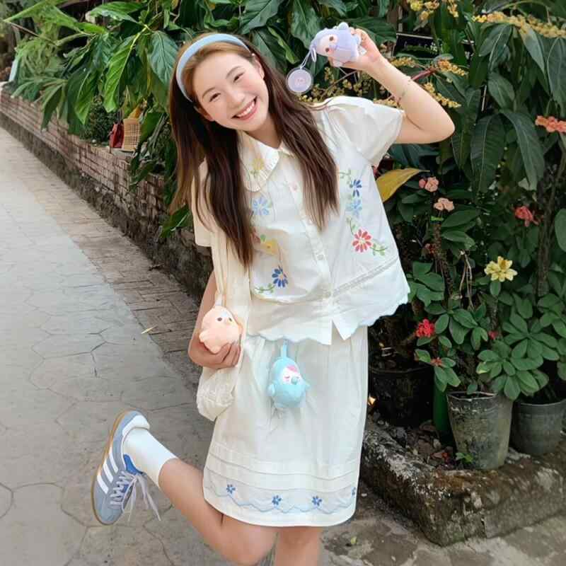 韓国 刷り上げる 背広 ティーシャツ 調教師 パーカー 汗水 レディース お上さん 心地好い 流行り物 花柄 刺しゅう 半袖の トップス スコート 夏用