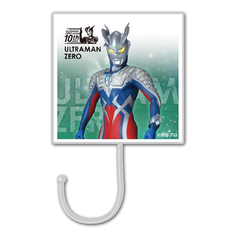 ウルトラマンゼロ（10周年ver.） マグネットフック画像