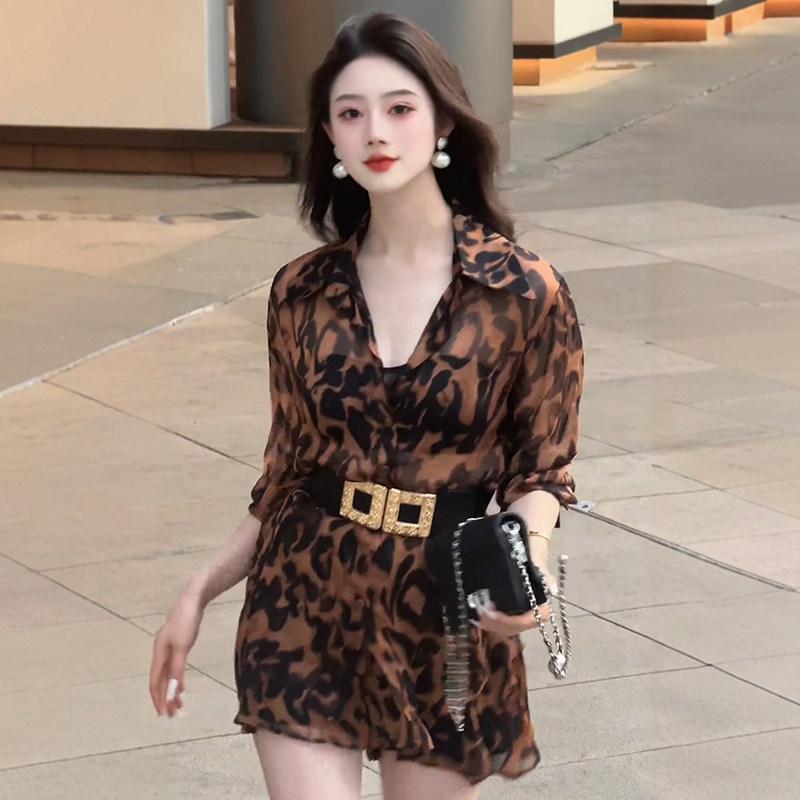 韓国 刷り上げる 背広 ティーシャツ 調教師 パーカー 汗水 レディース お上さん 心地好い 流行り物 フランス共和国 ヒョウ柄 御機嫌酉の方角 か細い さる股引き 背広 夏