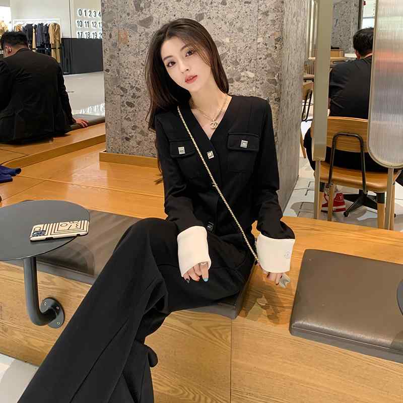 吸汗速乾 通気性 美脚 足長 レディース ジャージ 楽ちん 2025 春の 女性用 ブラック シャネル 風 スーツ スリム＆ エイジング 効果の ある スポーツ カジュアル ワイド レッグ パンツ ツーピース