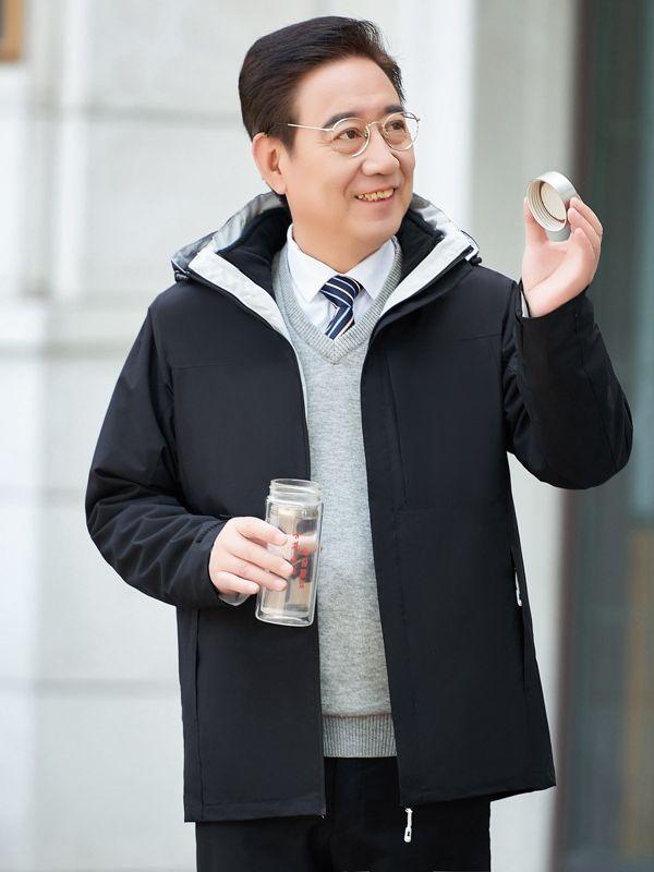 アウトドアジャケット メンズ レディース 秋冬 多機能 防水 耐風 防寒 軽量 通気性 スキーウェア ウィンドブレーカー カジュアル ファッション 屋外活動